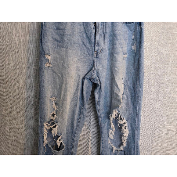 Women's‎ CELLO Jeans Size 9 Blue Distressed - Picture 3 of 10
